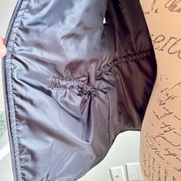 NWT♥️ Nike Thermal fit Women's Black Puffer Vest, MED - Picture 10 of 14